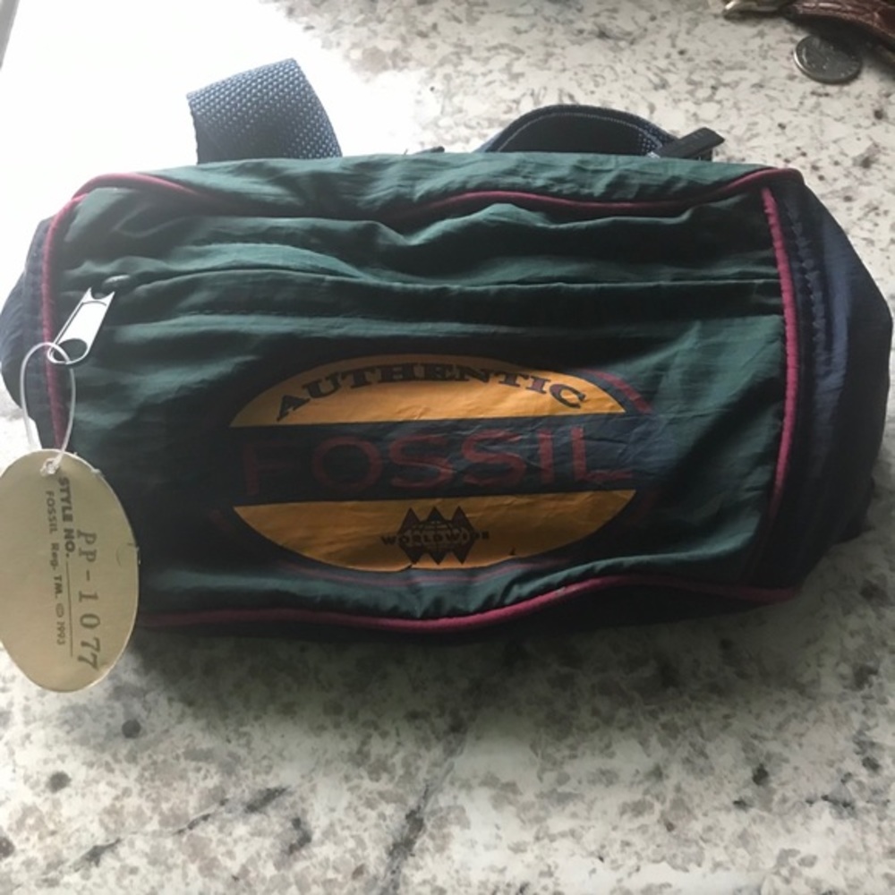 RARE 1993 VINTAGE FOSSIL FANNY PACK PP-1077